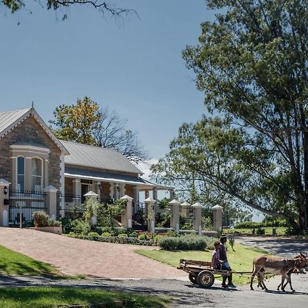그레이엄즈타운 Cornerstone Manor B&B 외부 사진
