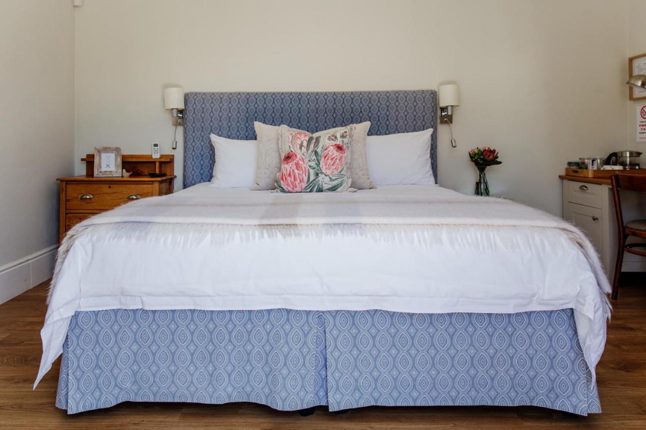 그레이엄즈타운 Cornerstone Manor B&B 외부 사진