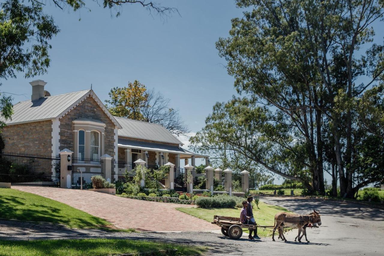 그레이엄즈타운 Cornerstone Manor B&B 외부 사진